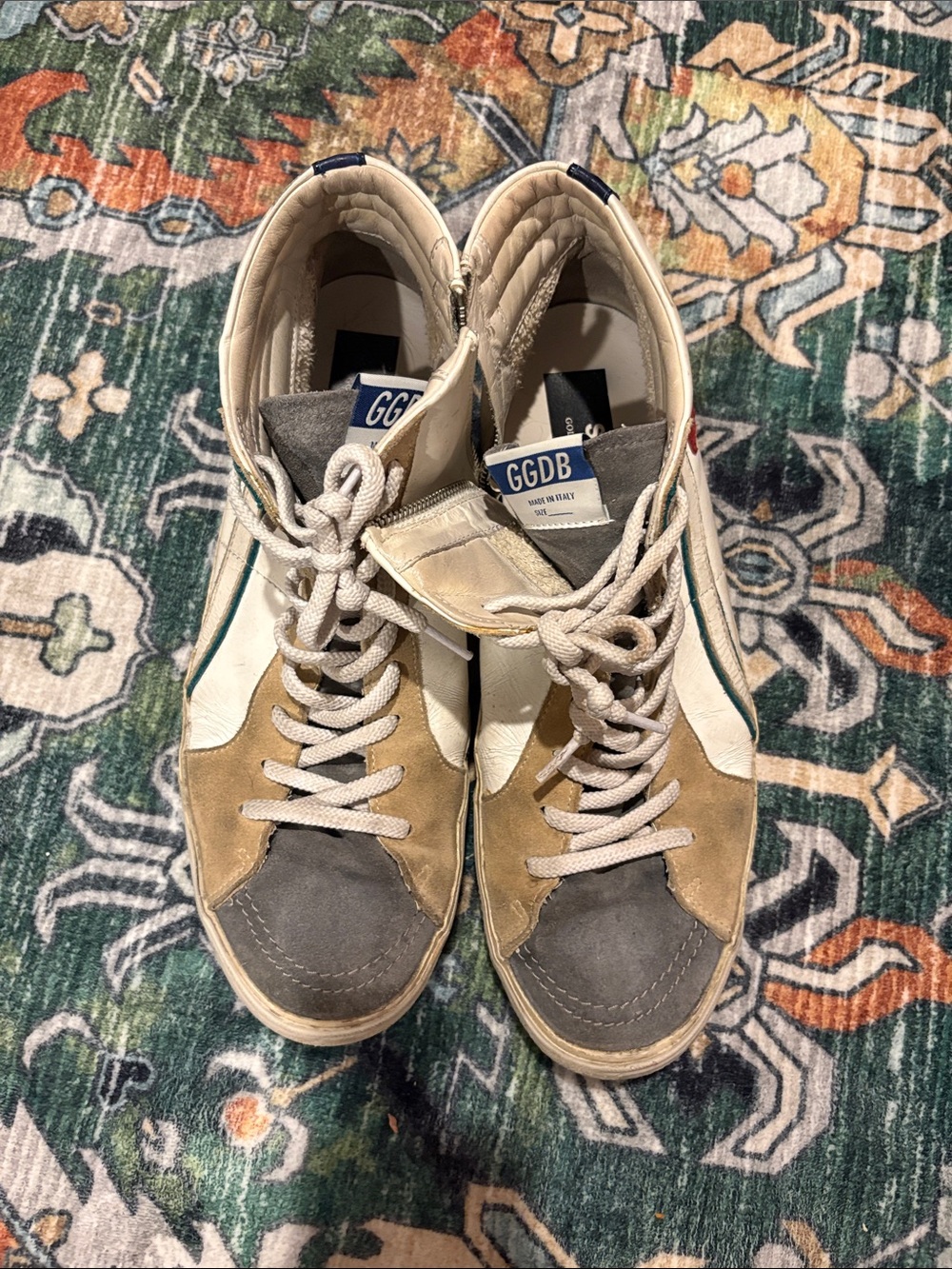 Golden Goose sneakers - Picture 2 of 3